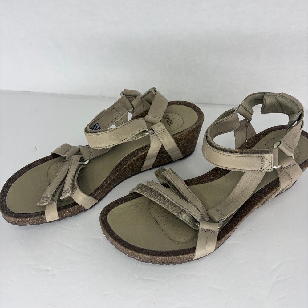 Teva Ysidro Universal Wedge Sandal Women's 10 Taupe Leather Cork Strappy